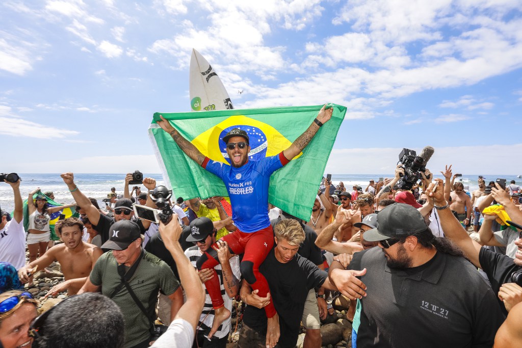 Por que os surfistas brasileiros têm má fama?
