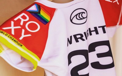 ‘Surfar é para todos’, Tyler Wright faz história ao competir com bandeira do Orgulho LGBTQ+