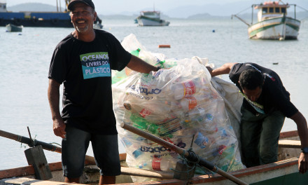 ‘Plastic Bank’ coleta 1 bilhão de garrafas plásticas que poderiam terminar nos oceanos