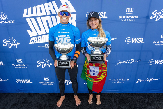 Mundial Junior de surf: portugueses e australianos comemoram