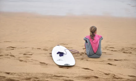 Encontro fomenta debate sobre violência contra mulheres no surf