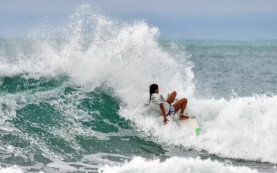 Julia Santos fatura expression session com layback