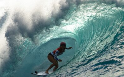 Moana Jones e John John vencem o Pipe Masters 2023