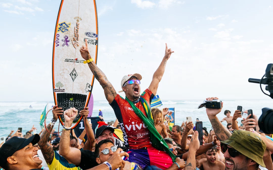 Italo e Caity são os campeões do mundial de Saquarema