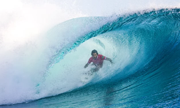 A superação de Filipe Toledo no surf olímpico